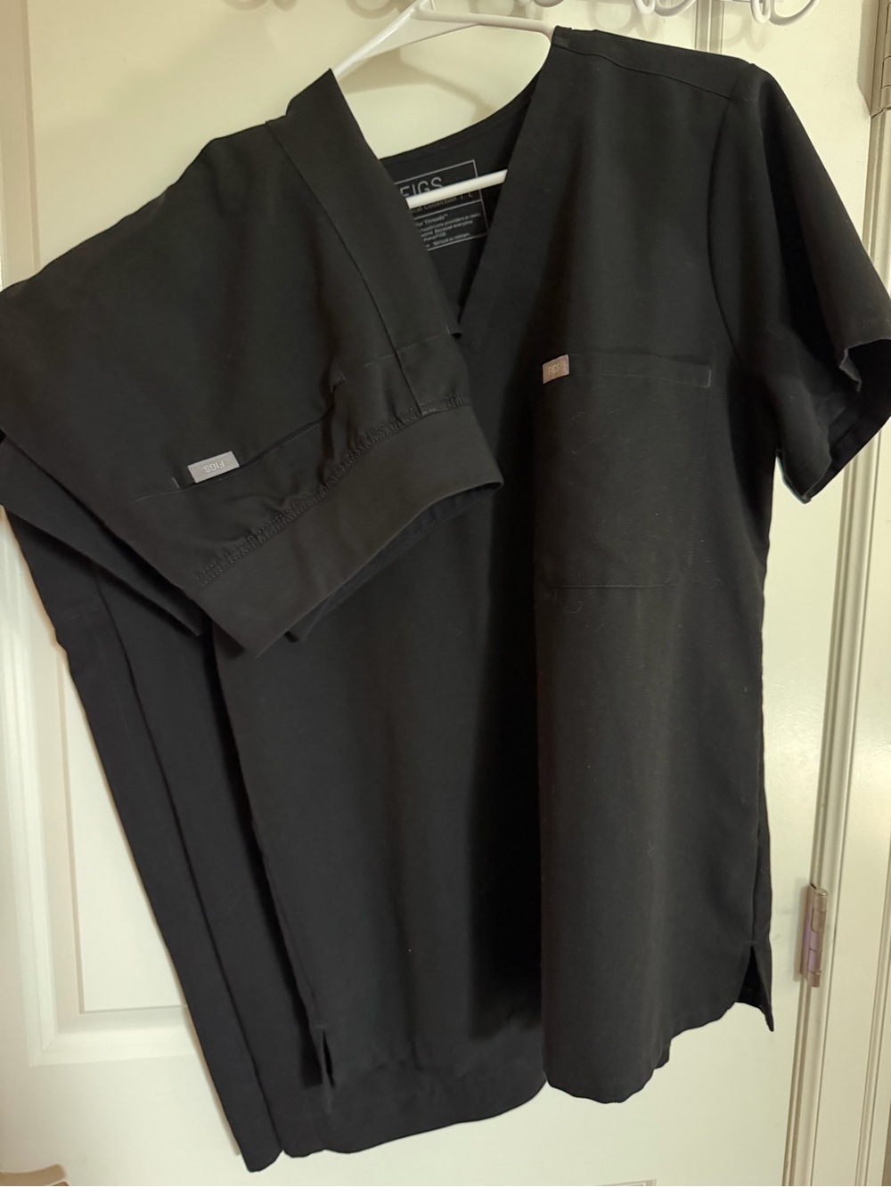 Womens Black Scrub Pants - figs